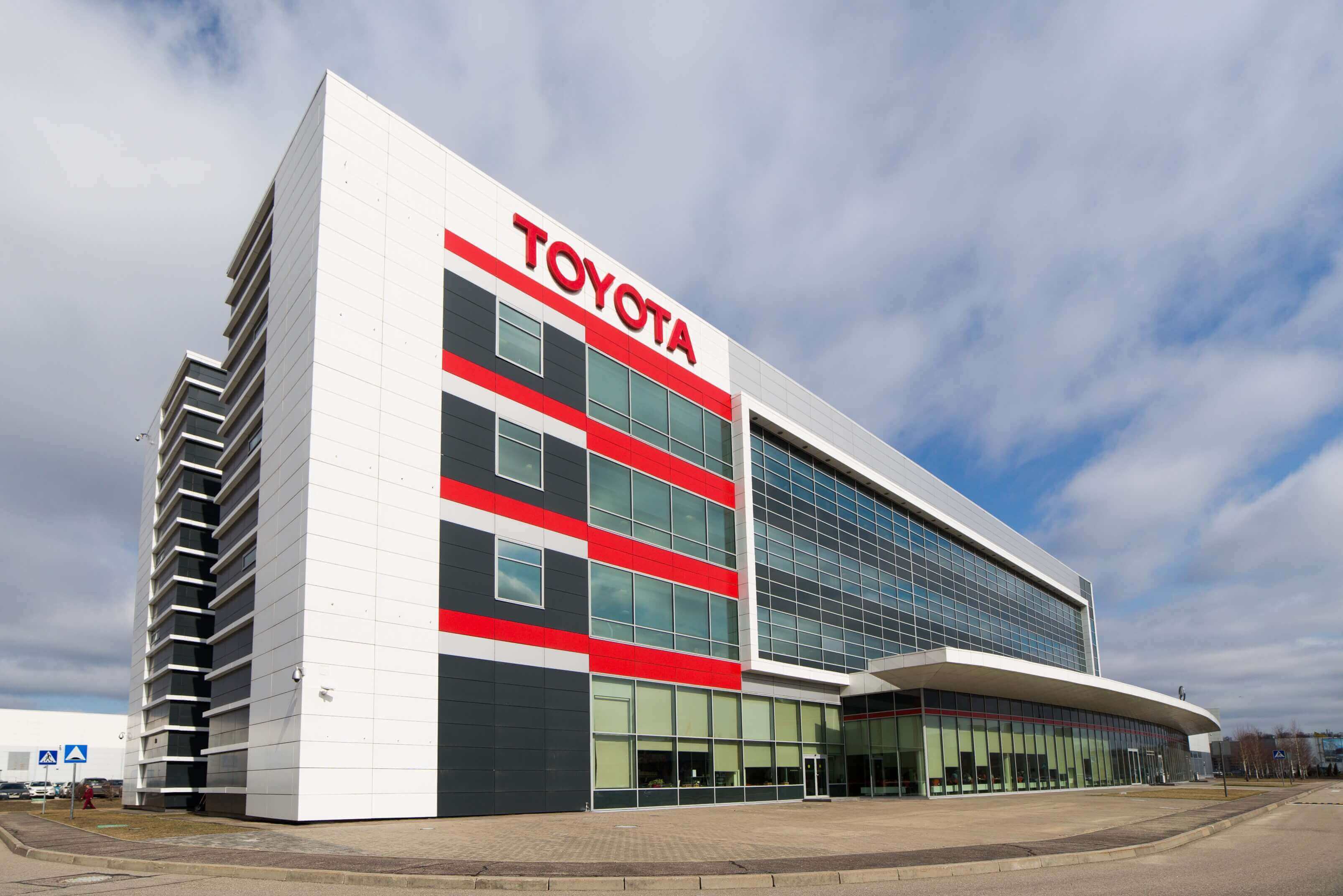 Изображение на странице Последние новости и события в мире Toyota Тойота Центр Омск